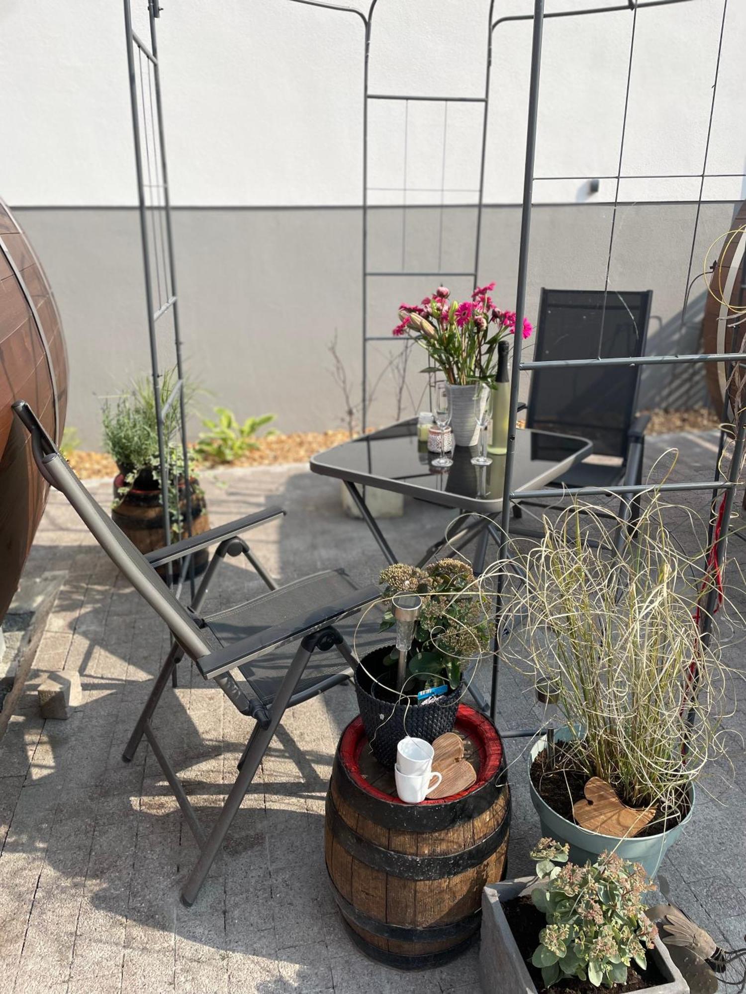 Apartamento Schlafen Im Weinfass Ipsheim Exterior foto