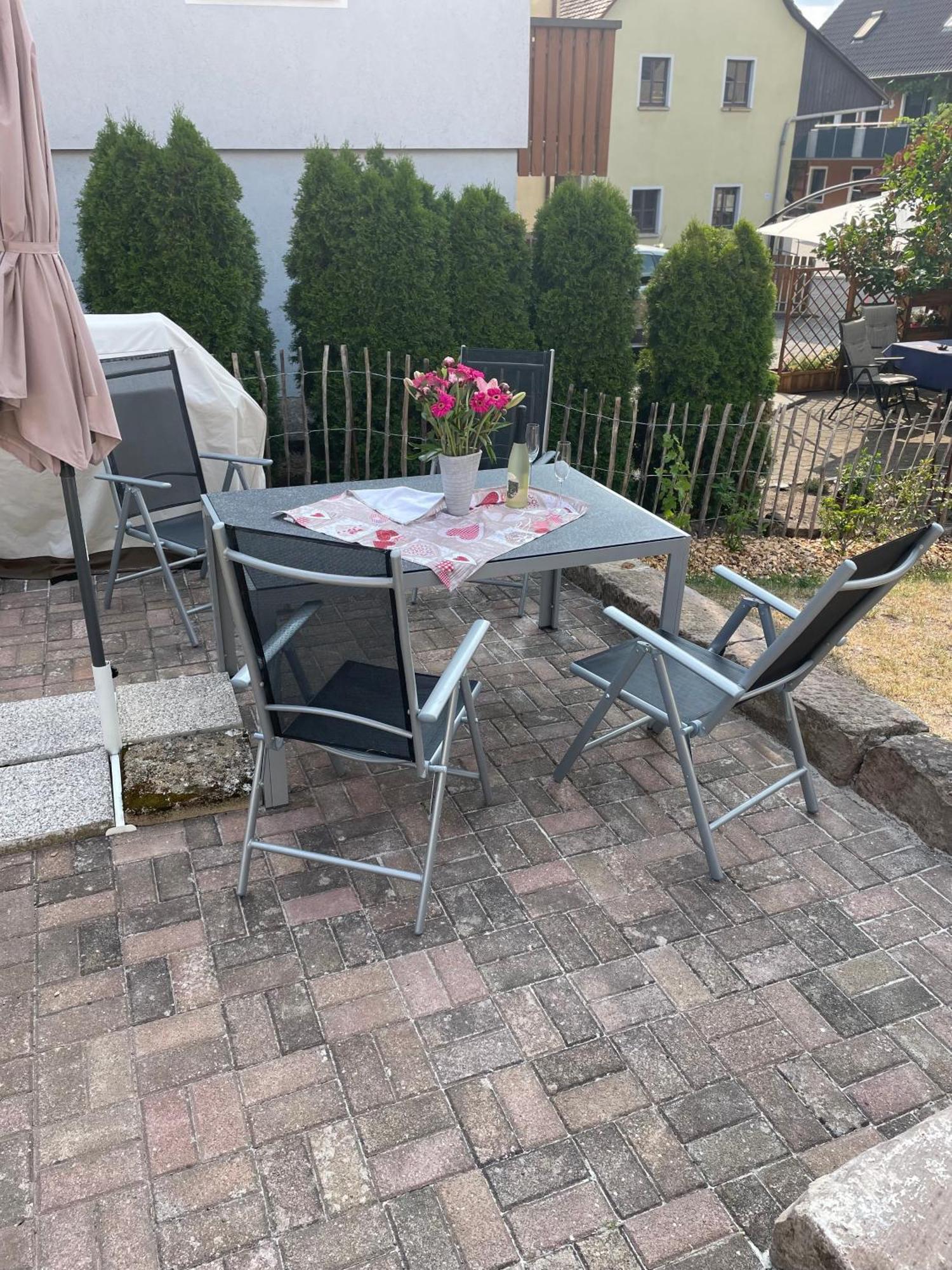 Apartamento Schlafen Im Weinfass Ipsheim Exterior foto